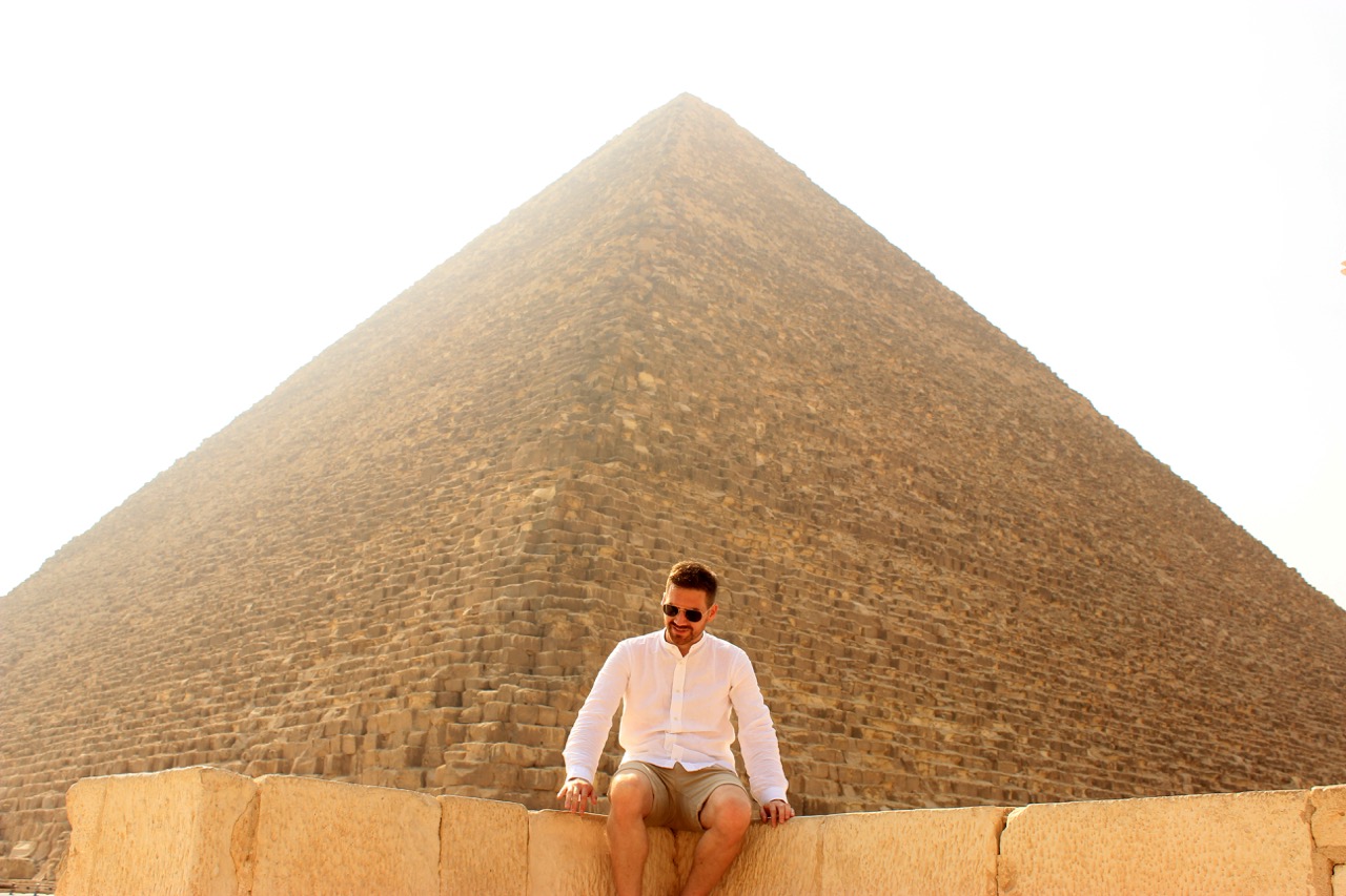 https://www.9h45.fr/wp-content/uploads/2024/12/Egypte-Pyramides-Gizeh-4.jpeg