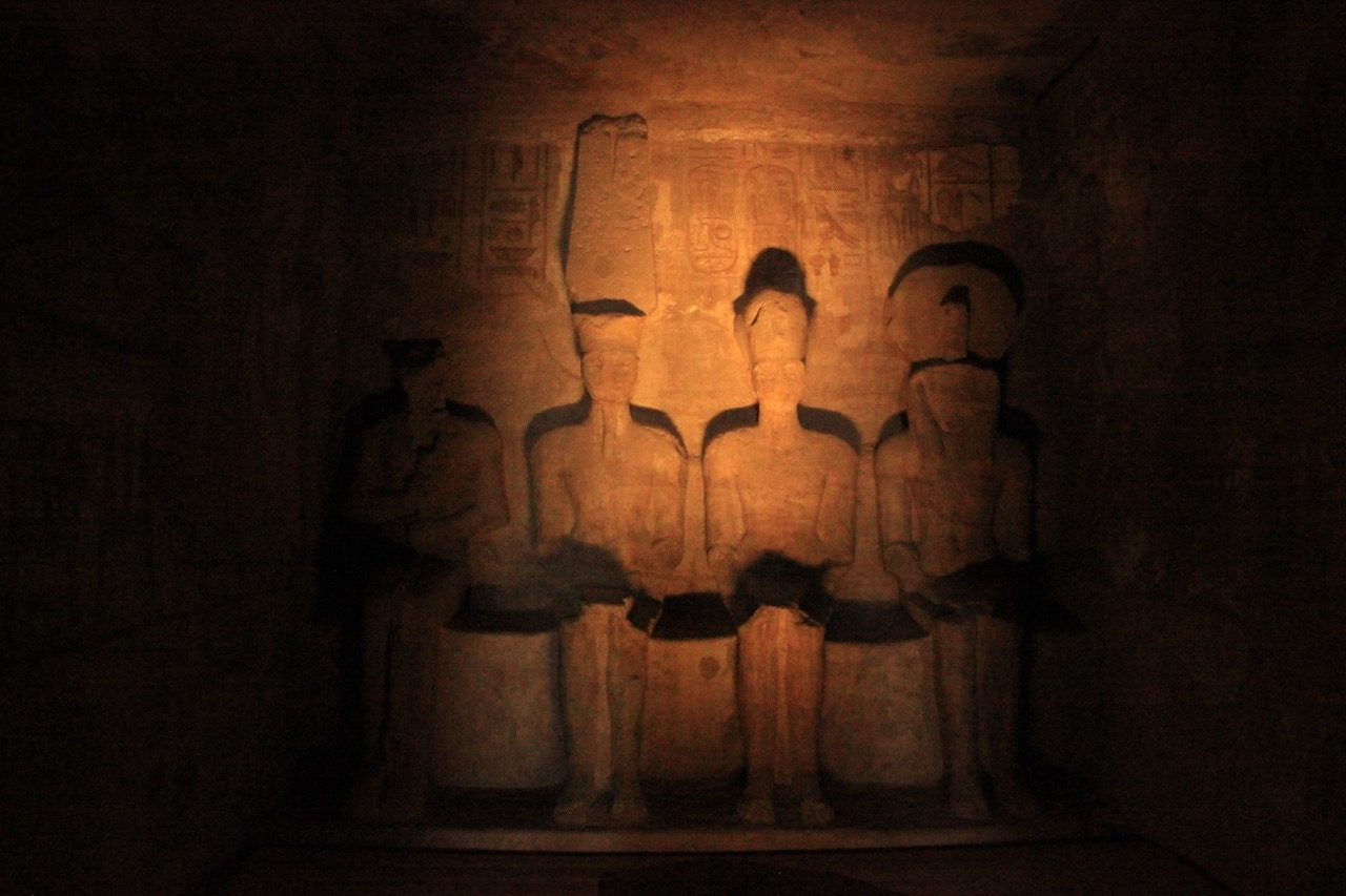 https://www.9h45.fr/wp-content/uploads/2025/01/egypte-abou-simbel-jour8-10.jpeg
