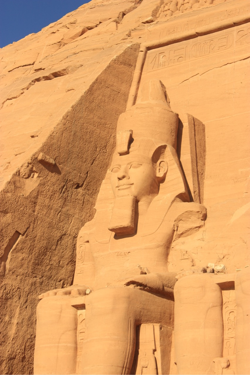 https://www.9h45.fr/wp-content/uploads/2025/01/egypte-abou-simbel-jour8-8.jpeg