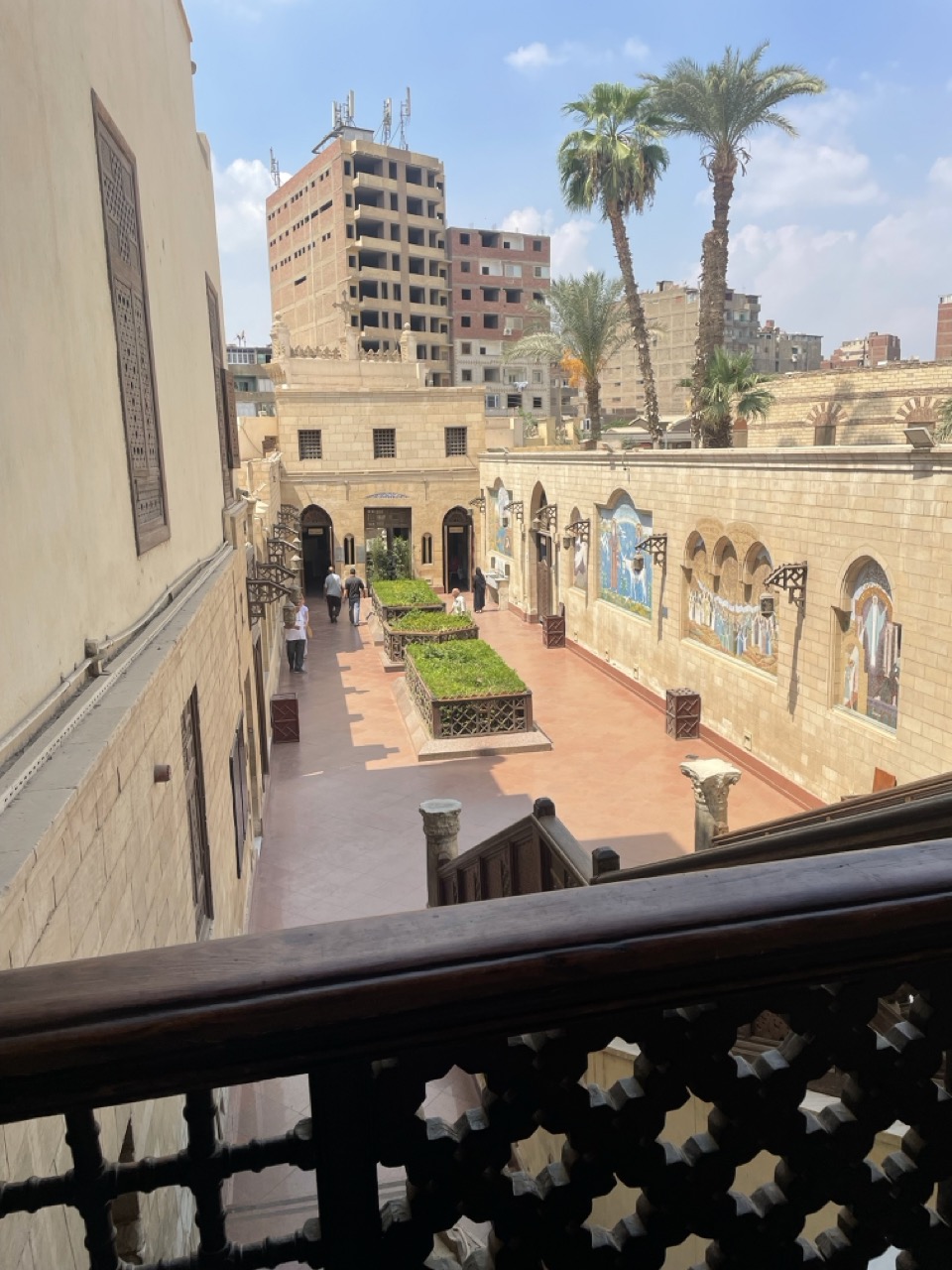 https://www.9h45.fr/wp-content/uploads/2025/01/egypte-caire-train-jour04-11.jpeg