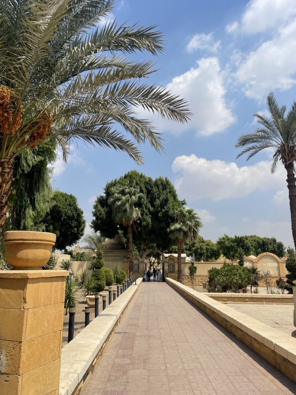 https://www.9h45.fr/wp-content/uploads/2025/01/egypte-caire-train-jour04-5.jpeg